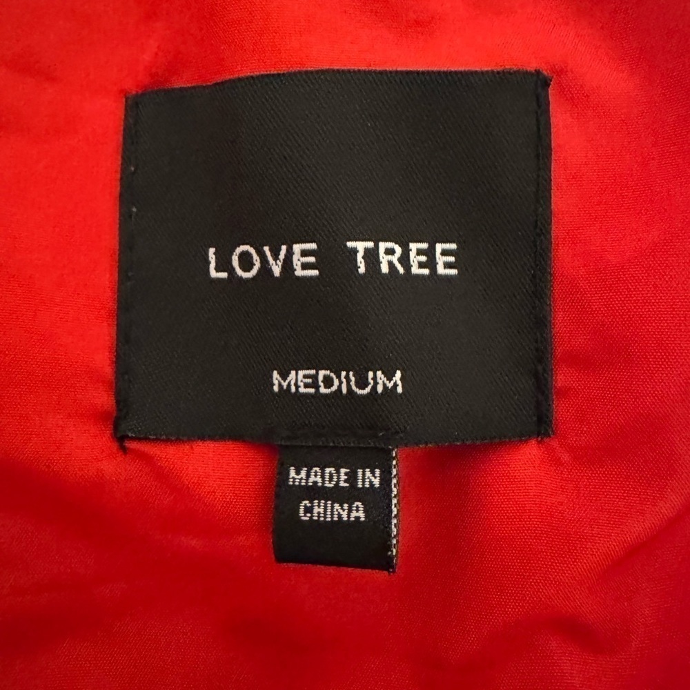 Retro style Cropped Bomber Jacket- size M Red w/off whites sleeves.Snap closure - Picture 6 of 10
